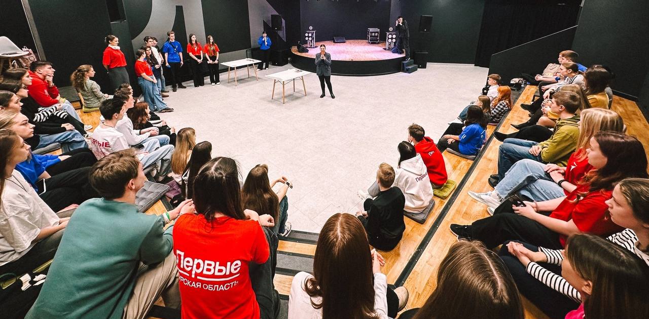 Движение первых