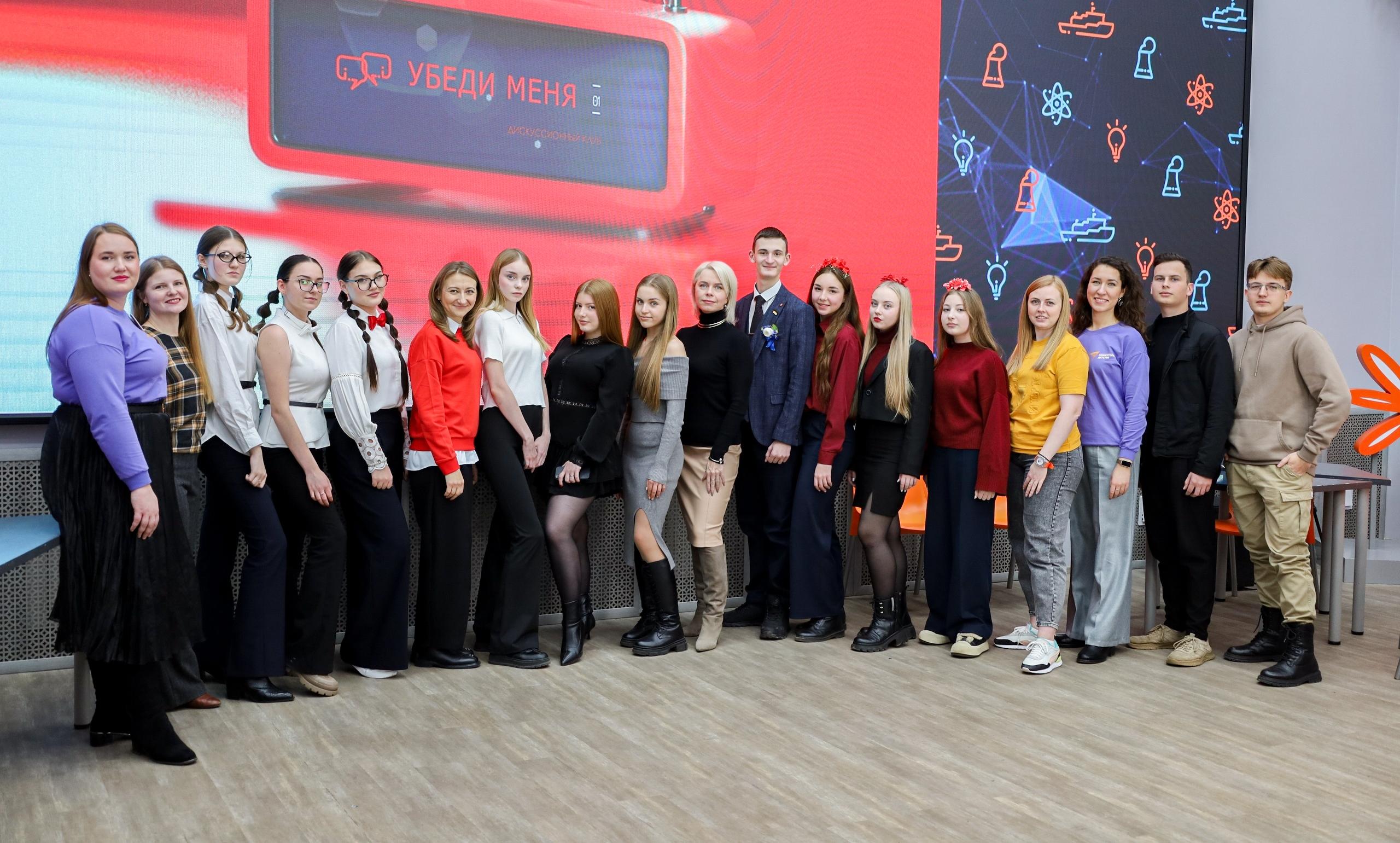 Итоги полуфинала дебатов «Убеди меня»