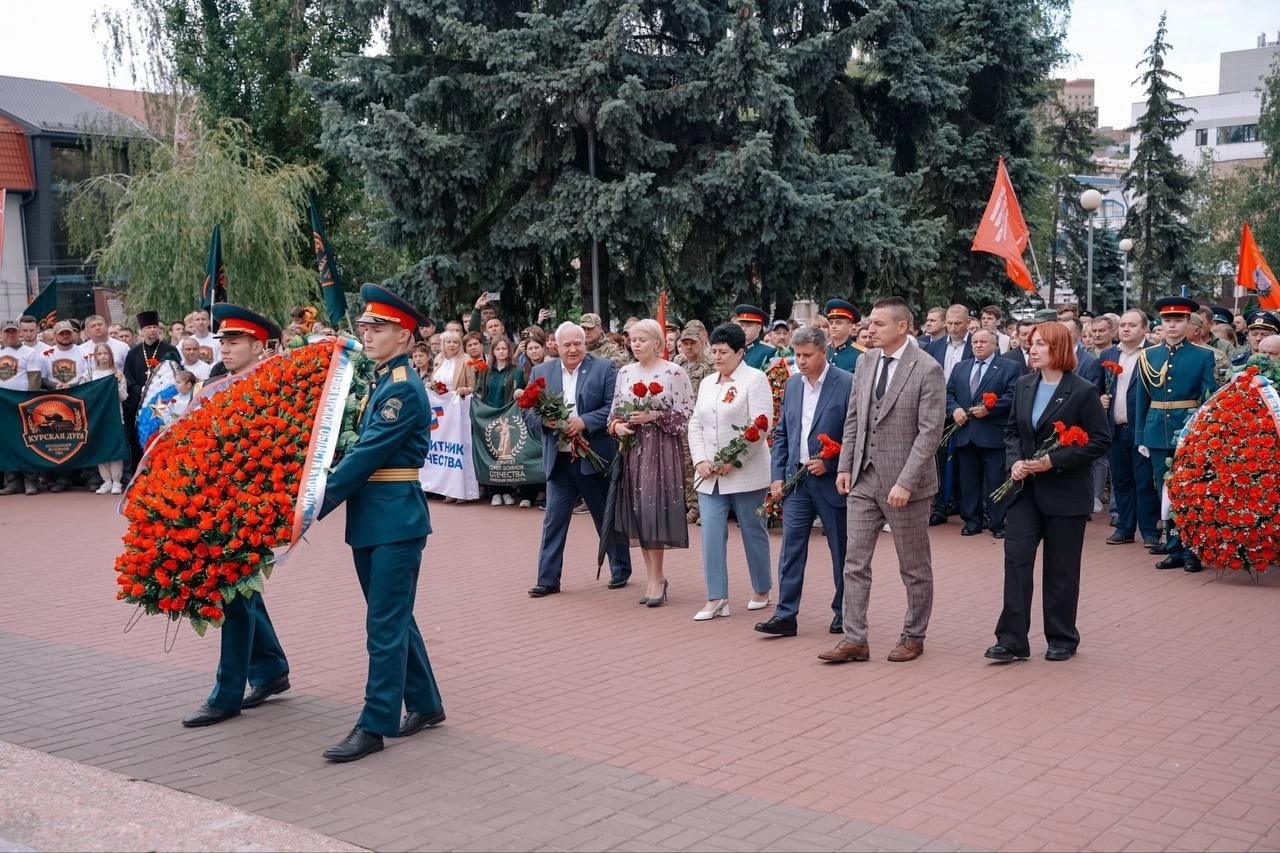 В Георгиевском сквере состоялось важное мероприятие, посвященное Дню ветеранов боевых действий
