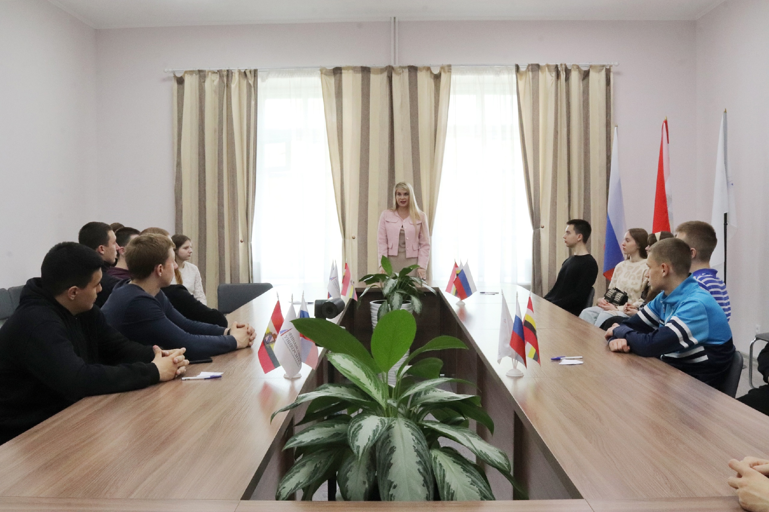 Продолжаем наши теплые встречи со школьниками